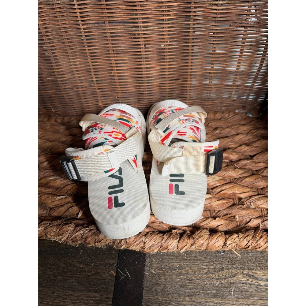 Fila Mens Geometric Tribal Print‎ Strappy Sandals Cream Red Green Size 9